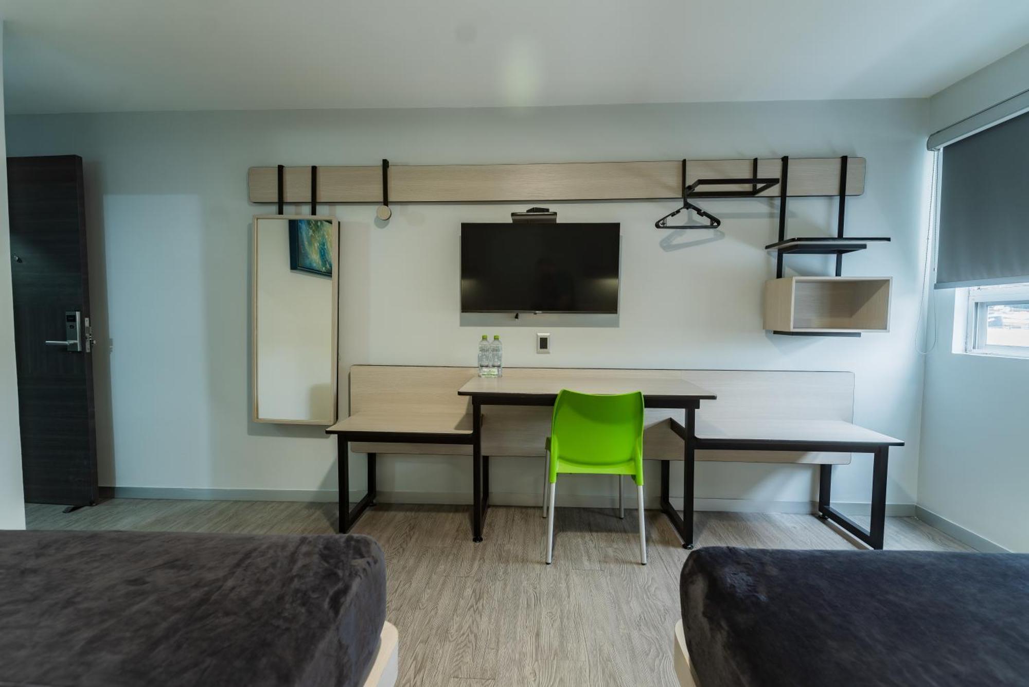 Hotel Lemon Green -Zona Expo Frente Al Centro De Convenciones Guadalajara Eksteriør billede