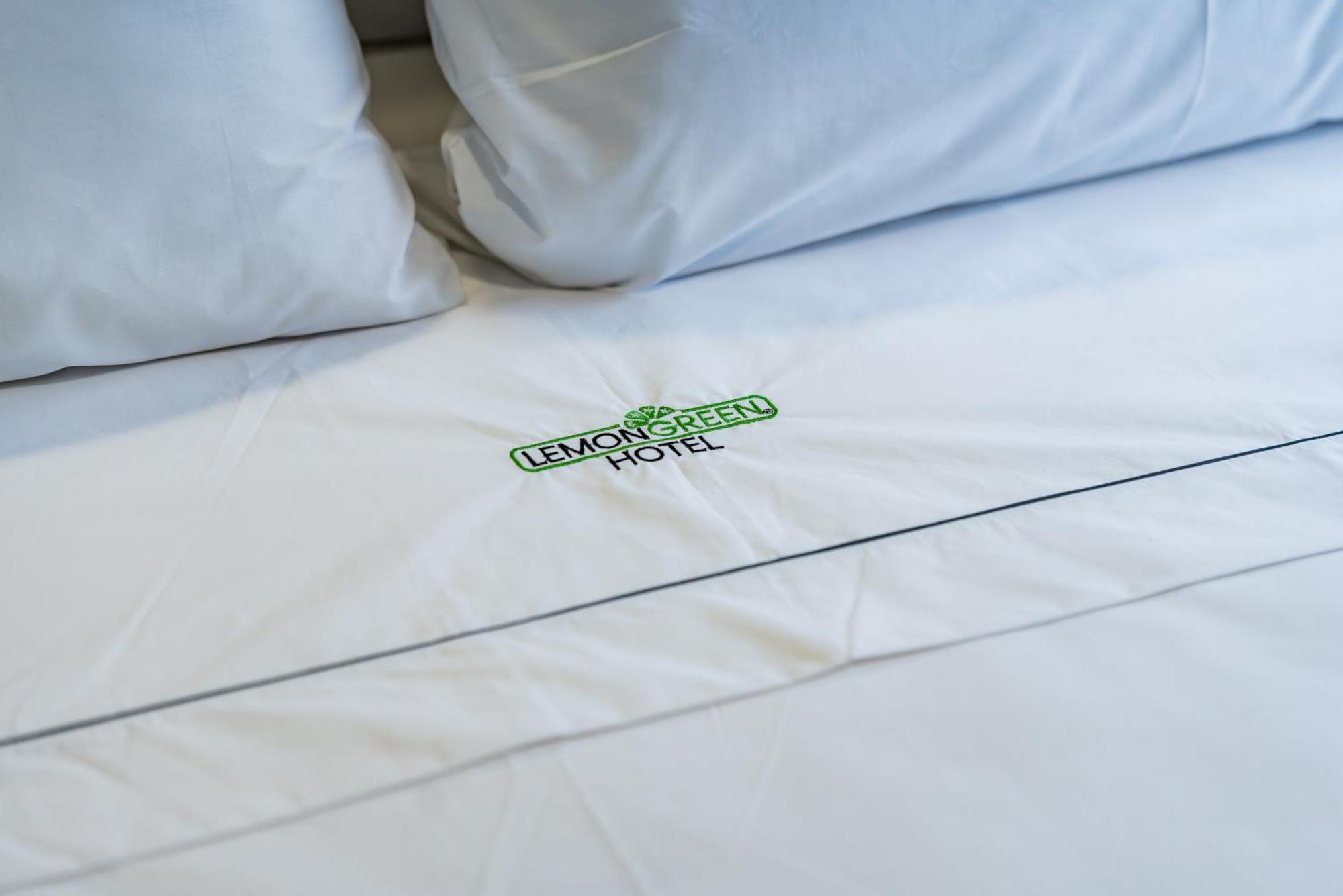 Hotel Lemon Green -Zona Expo Frente Al Centro De Convenciones Guadalajara Eksteriør billede