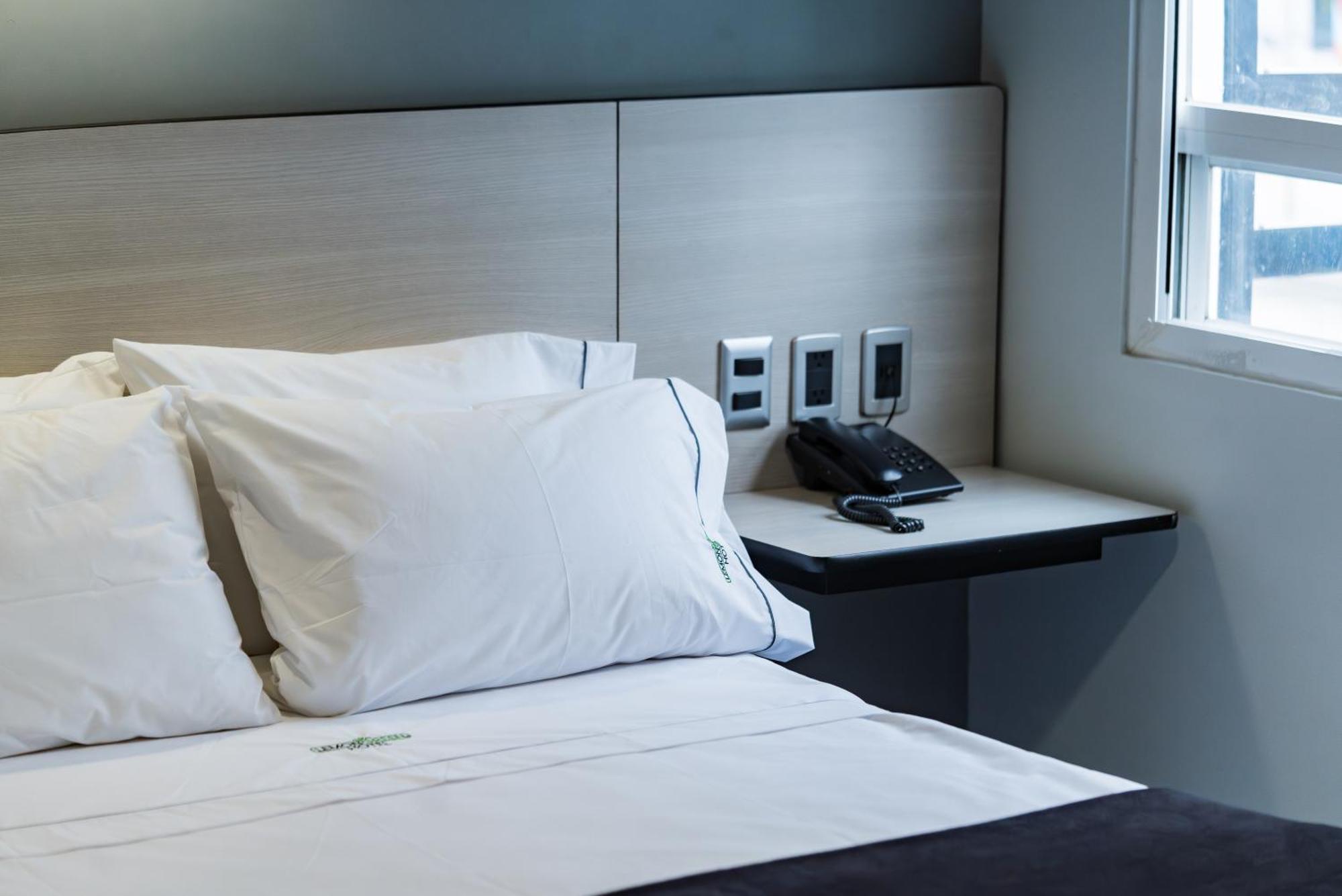Hotel Lemon Green -Zona Expo Frente Al Centro De Convenciones Guadalajara Eksteriør billede