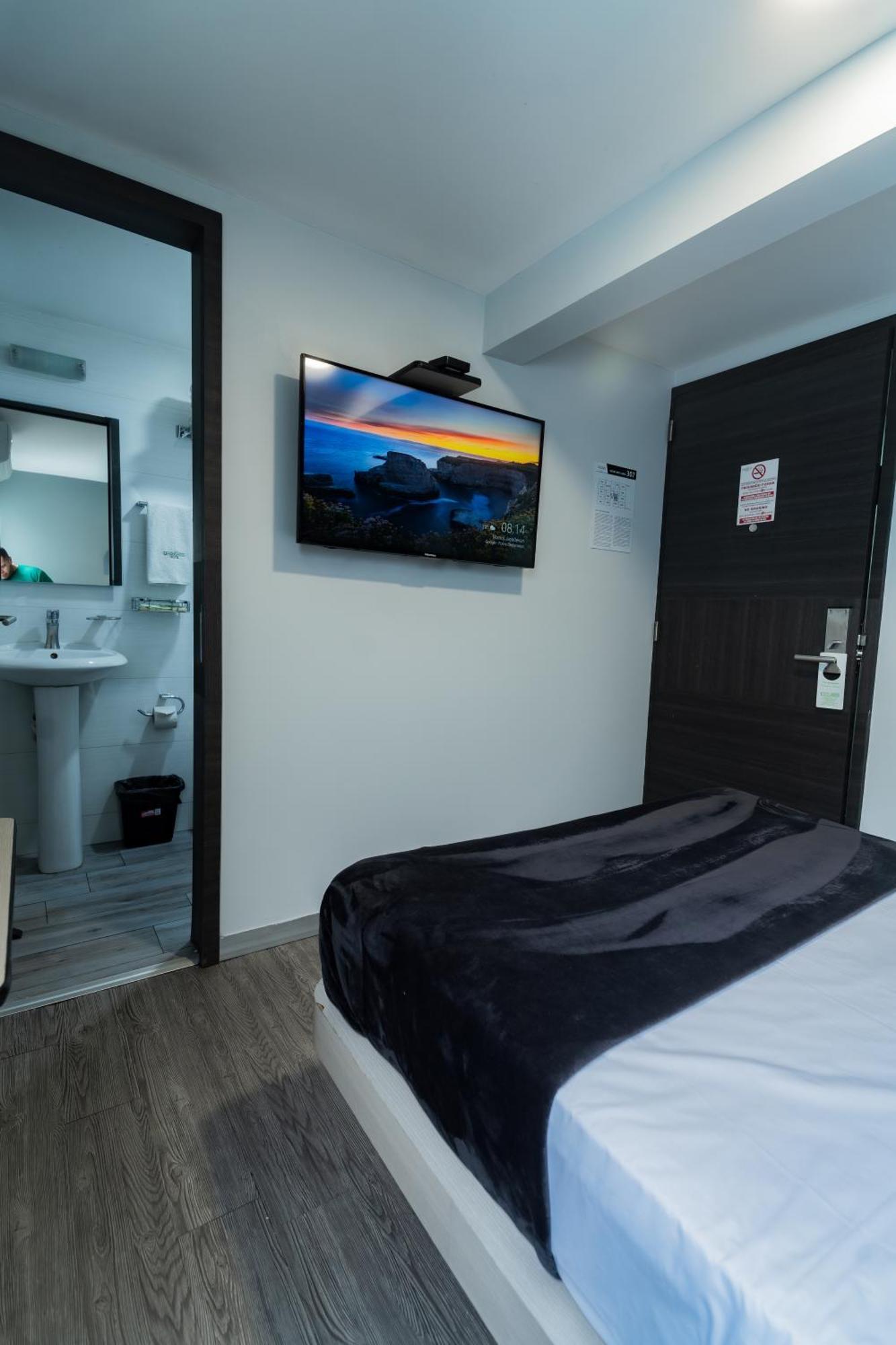 Hotel Lemon Green -Zona Expo Frente Al Centro De Convenciones Guadalajara Eksteriør billede
