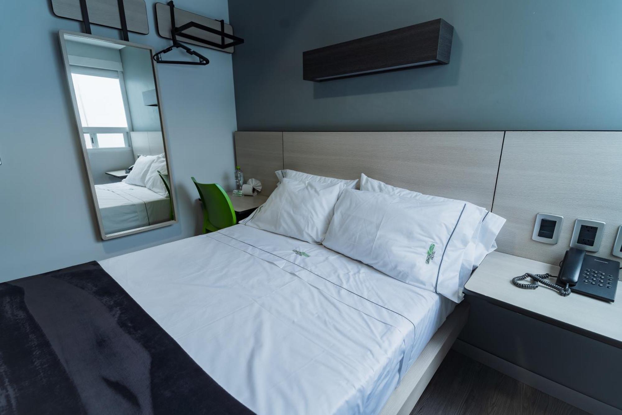 Hotel Lemon Green -Zona Expo Frente Al Centro De Convenciones Guadalajara Eksteriør billede