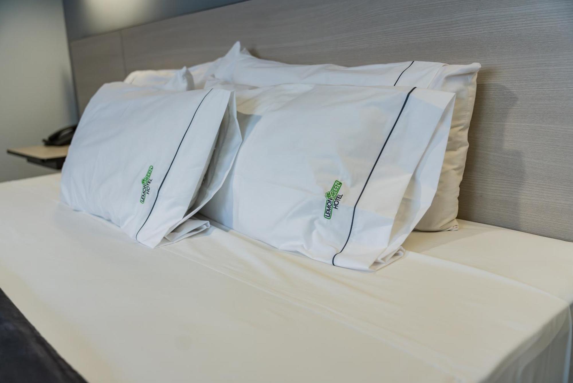 Hotel Lemon Green -Zona Expo Frente Al Centro De Convenciones Guadalajara Eksteriør billede